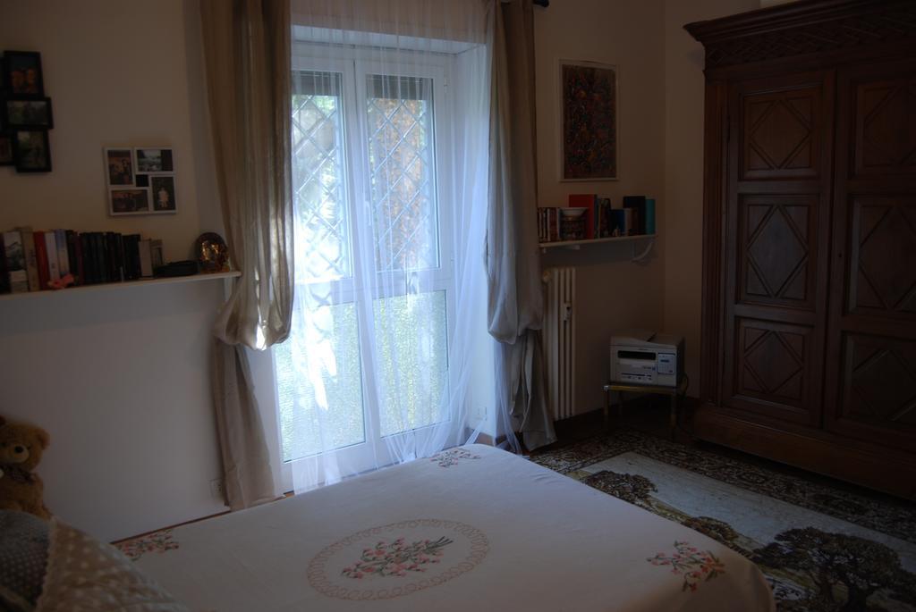 Bed and Breakfast La Badia Del Cavaliere Рим Номер фото
